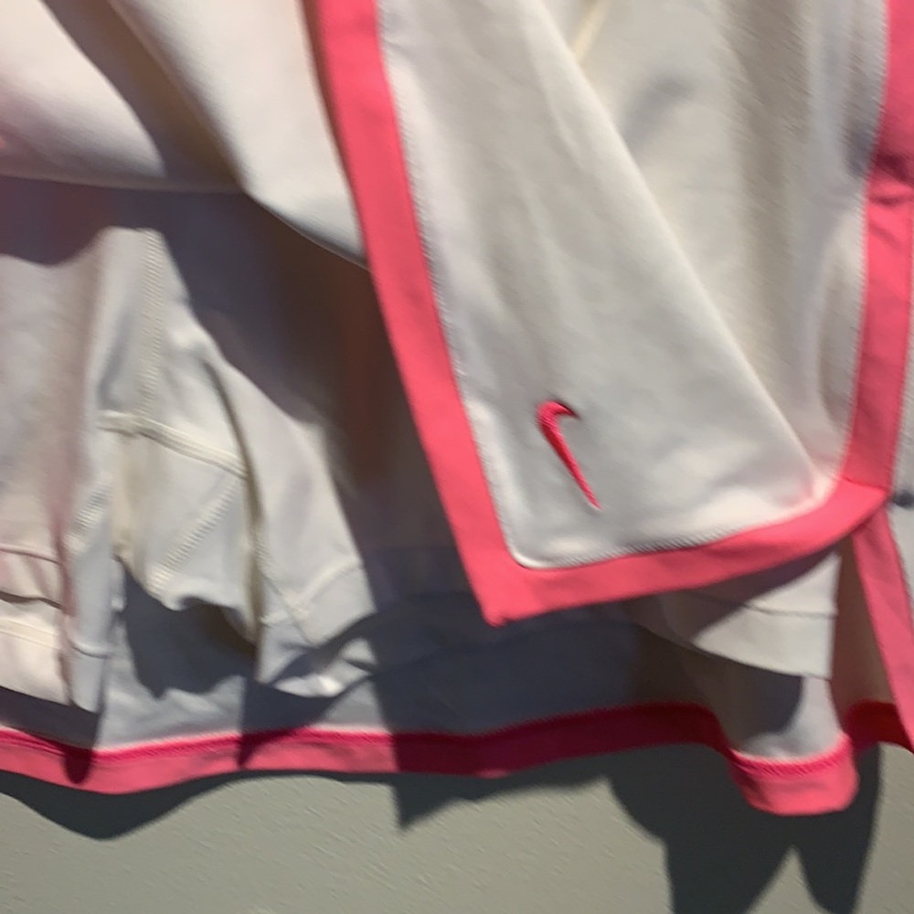 Nike athletic skort - Picture 4 of 4
